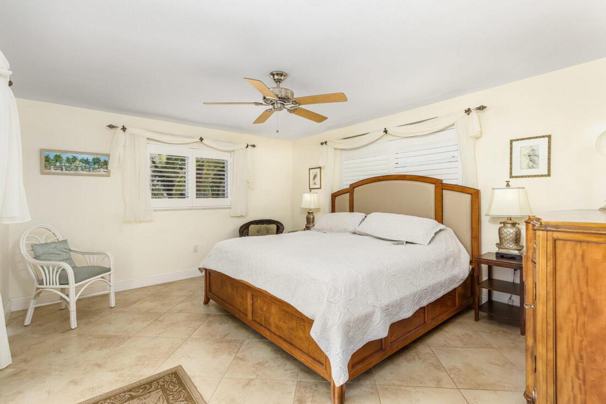Villa Catalina Isles - Holidays In Paradise Cape Coral Eksteriør billede